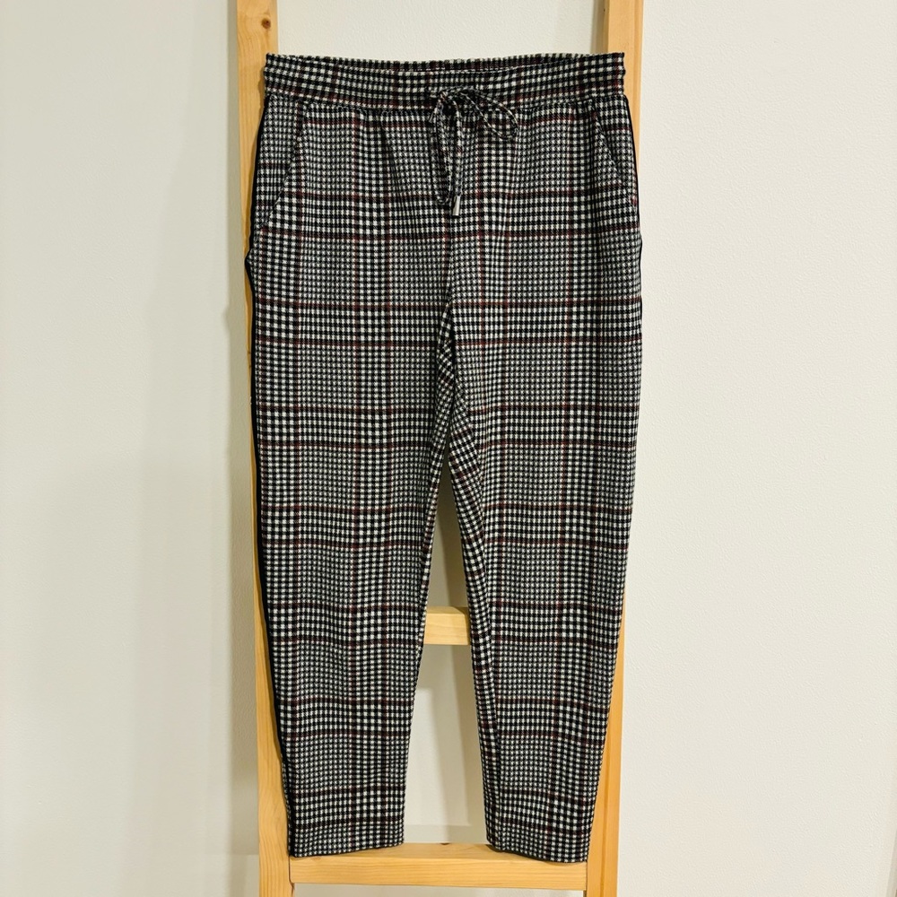 Anthropologie Dress Pants Women’s Design with stretch comfort